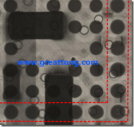 BGA錫球尺寸小于0.4mm，采用降低BGA內(nèi)圍襲球的錫膏量所得到X-Ray，稍微留意一下可以發(fā)現(xiàn)最外圈的錫量(圓的直徑)比其他內(nèi)圍的錫球上的錫量來得多一點點。也就是外圈的黑色圓形直徑比內(nèi)圈的圓形來得大一點點。