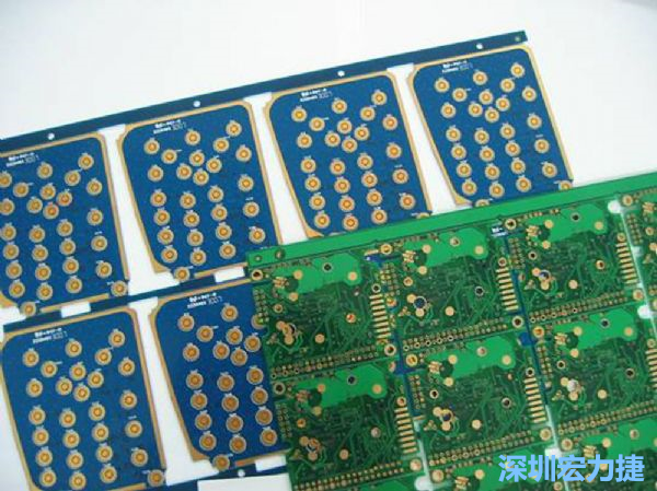 PBC與HDI等硬質載板因應不同構型的結構組裝需求，能做的彈性設計有限，必須搭配FPC軟板進行整合設計。